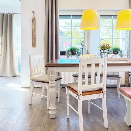 Zingstrose 度假居 青斯特