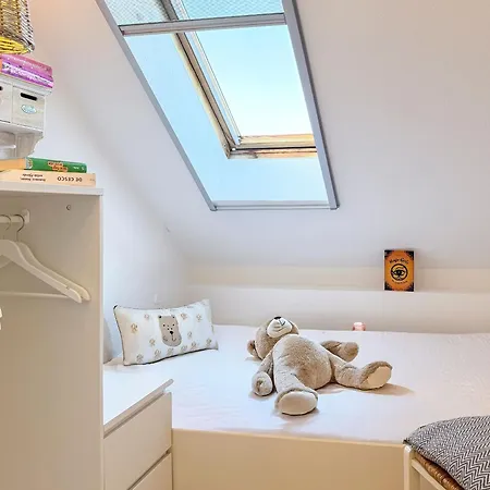 Zingstrose 度假居 青斯特